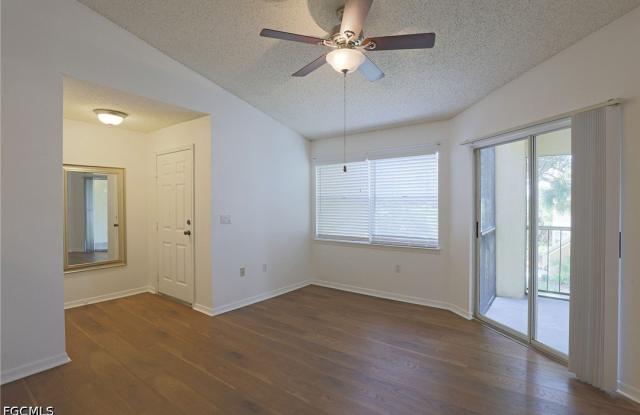 12561 Equestrian Circle Gallery 4