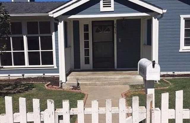 Spacious Beach House photos photos