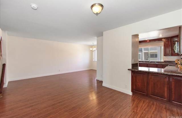 28129 Ridgethorne Court Gallery 4