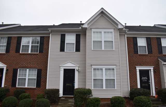 Beautiful Single Family Home | 3 BR/2.5BA |Open Layout + Prime Location photos photos