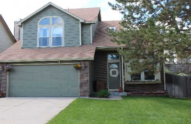 5511 E. Prescott Avenue Gallery 2
