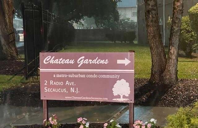 2 Radio Avenue C22 - 2 Radio Avenue, Secaucus, NJ 07094