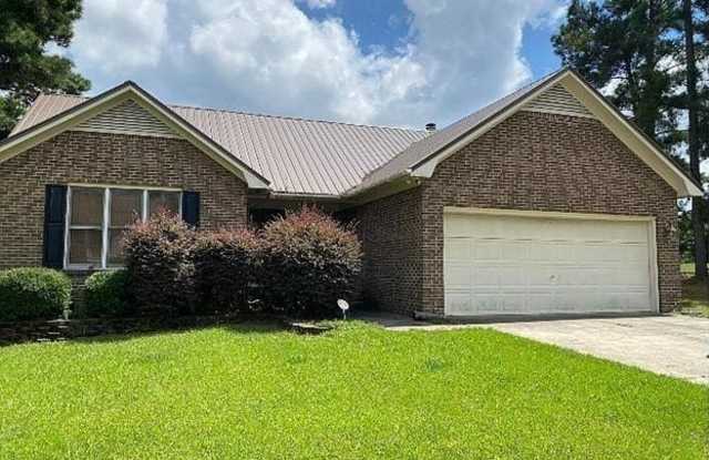 6893 Bone Creek Drive - 6893 Bone Creek Drive, Fayetteville, NC 28314