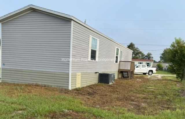 BRAND NEW home! 3 Bedroom / 2 Baths Home Gallery 3