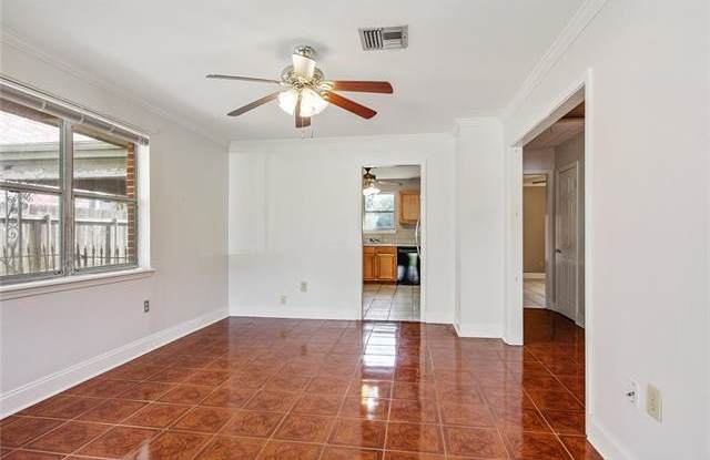 1361 CHOCTAW Avenue Gallery 3