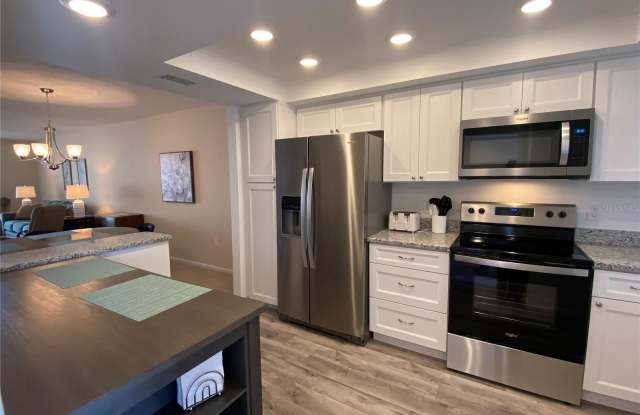 5575 GULF BOULEVARD photos photos