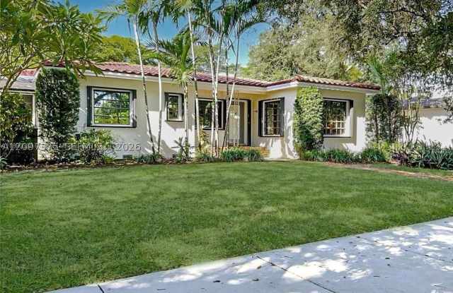 364 Navarre Dr Gallery 3