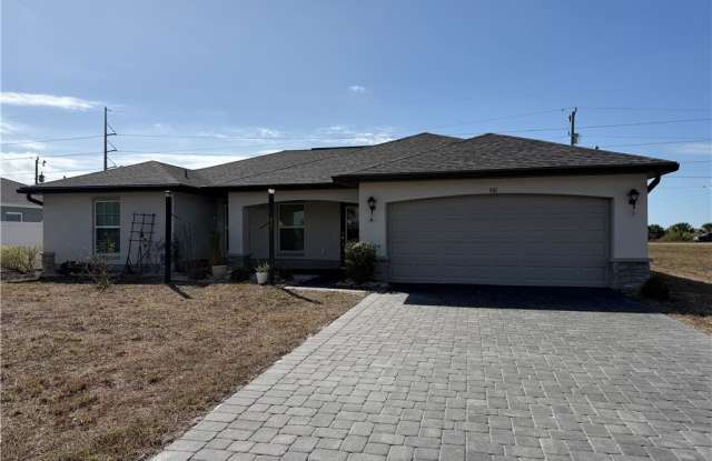 910 NW 8th Terrace photos photos