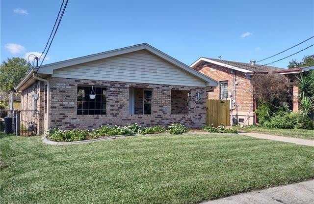 1744 PLAZA Drive photos photos