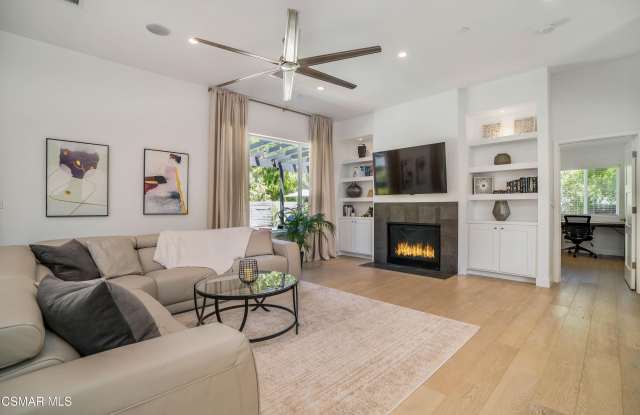 19067 Sprague Street Gallery 3