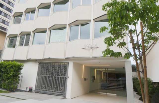 10366 Wilshire Blvd - 10366 Wilshire Boulevard, Los Angeles, CA 90024