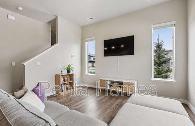 3405 East Fork Drive Gallery 4