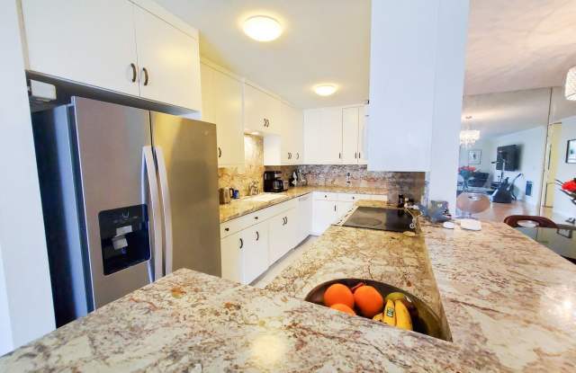 Sea Gate Condominiums Gallery 4