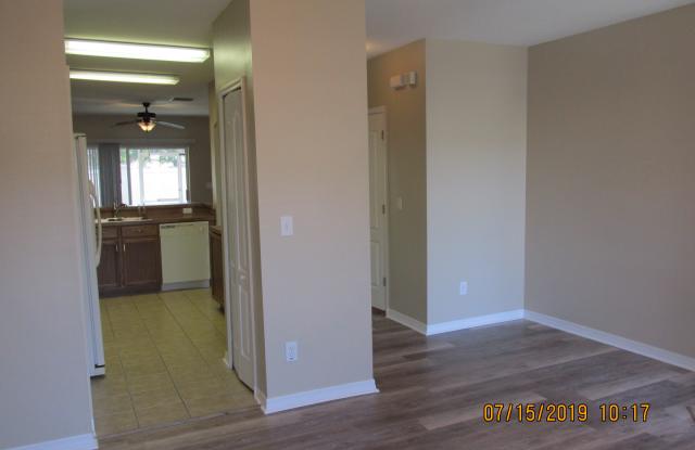 16341 Swan View Cir Gallery 2