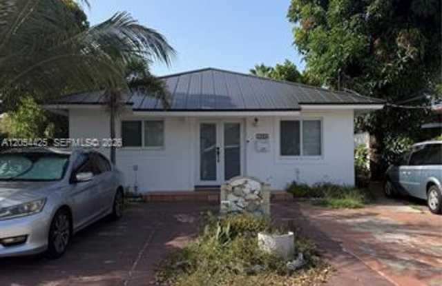 1025 SW 12th St # 1025, Miami, FL 33129 Gallery 3
