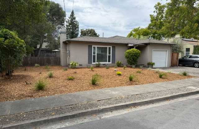 Charming JC Neighborhood Rental with Brand-New Kitchen & Hardwood Floors photos photos Charming JC Neighborhood Rental with Brand-New Kitchen & Hardwood Floors photos photos