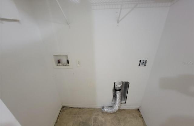 15755 SW 33RD AVE Road Gallery 2