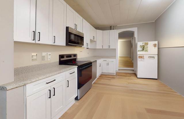 91 Marlboro Street - 2 photos photos