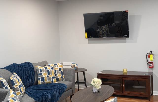 2804 Bellbrook Street - Room 1 Gallery 2