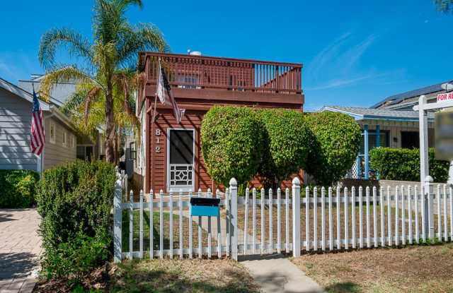 812 H Avenue - 812 H Avenue, Coronado, CA 92118