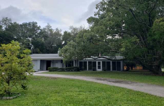 Gorgeous Historic 3/2 in Crystal River!!! Gallery 3