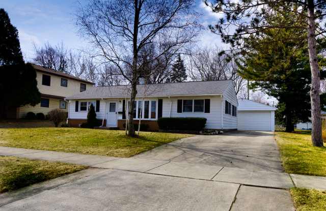 3003 Owl Drive - 3003 Owl Drive, Rolling Meadows, IL 60008