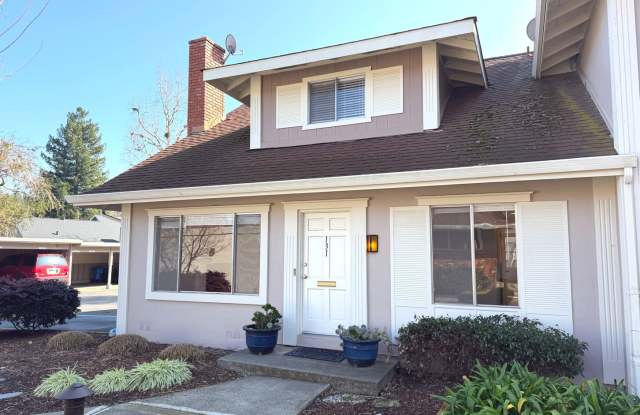 REMODELED LARGE 1600sf 4BR/2BA 3PK ﻿Miramonte Gardens AVAIL NOW photos photos