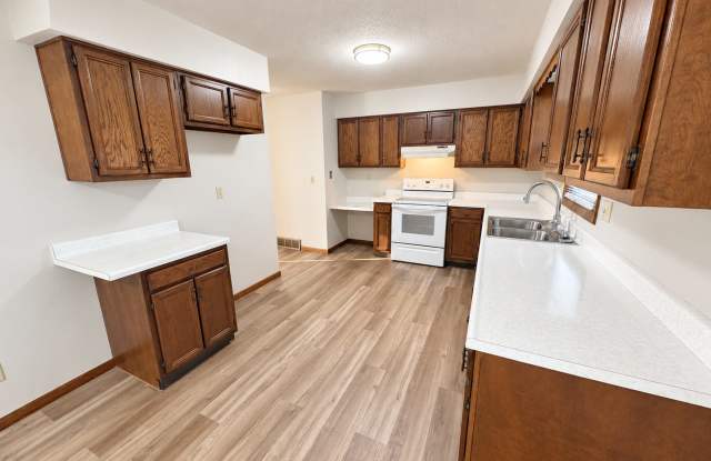 2104 Sylvan Circle, Brandon SD Gallery 3