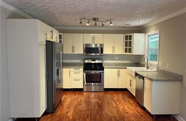 2237 Scotty Cir Gallery 4