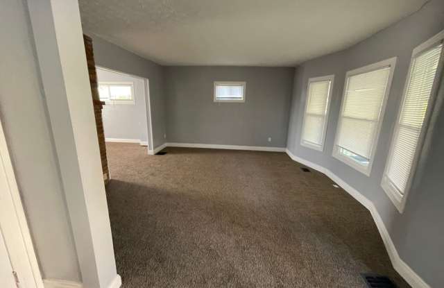 DAYTON, OH - FIVE OAKS - 3 BEDROOM/1 BATH - $1100 JUST REMODELED, LEAD FREE CERTIFIED photos photos