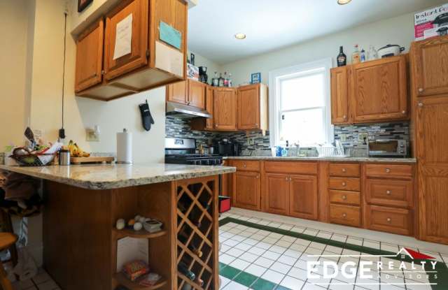 10 Woodmont St. photos photos