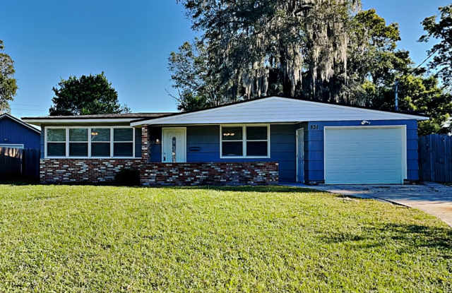 Beautiful 3 Beds 2 Baths Home in Jacksonville photos photos