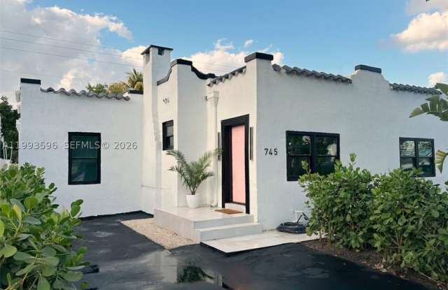 745 NW 47th Ter photos photos 745 NW 47th Ter photos photos