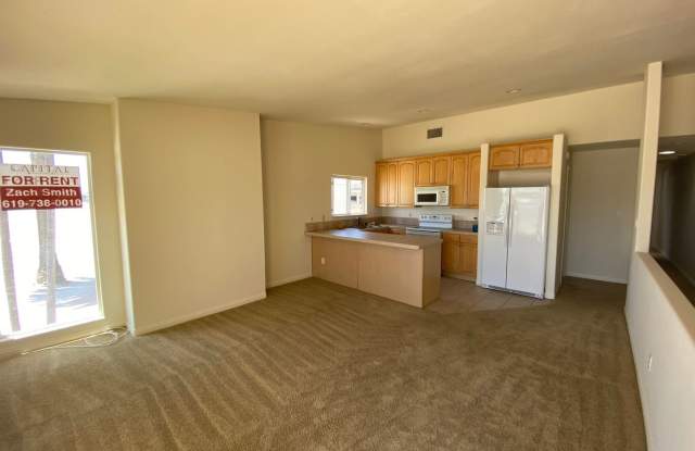 2976 1/2 Bayside Walk Gallery 4