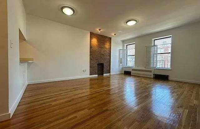 1795 Lexington Avenue photos photos