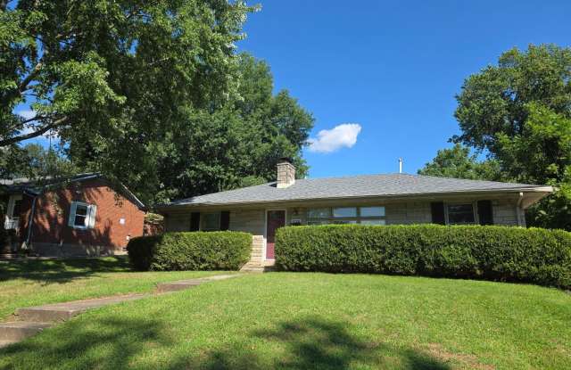 1728 Shenandoah Drive Gallery 1
