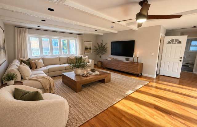 325 Glenbrook Avenue Gallery 1