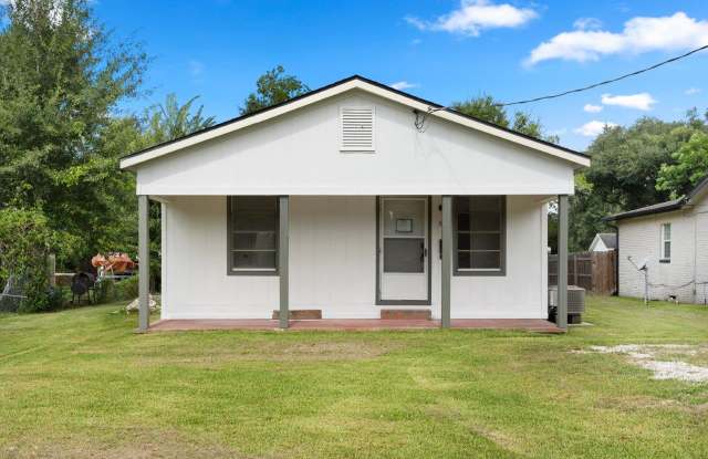 610 Mcnabb Street photos photos