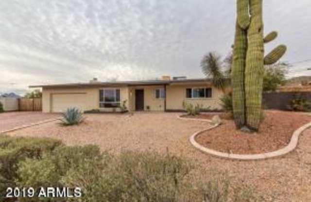 2823 E VOLTAIRE Avenue - 2823 East Voltaire Avenue, Phoenix, AZ 85032