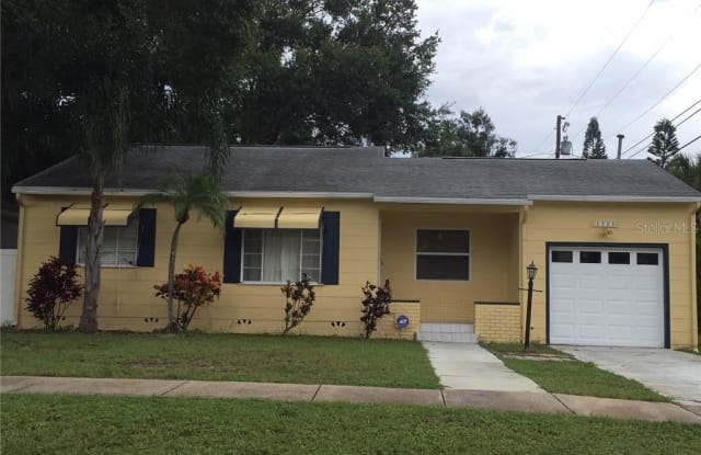 1121 32ND AVENUE N - 1121 32nd Avenue North, St. Petersburg, FL 33704
