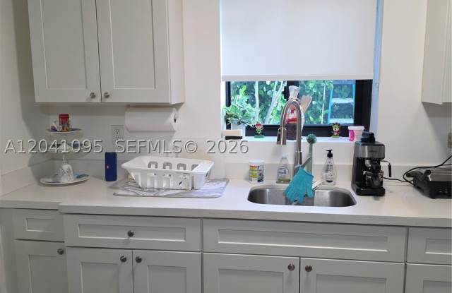 711 Beacom Blvd photos photos 711 Beacom Blvd photos photos
