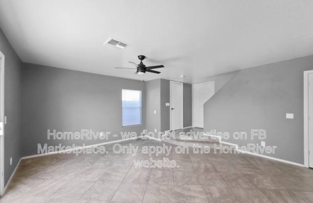 11202 W Devonshire Ave Gallery 4