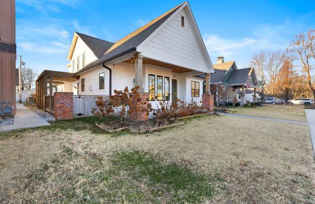 Luxury Rental in the Heart of the Rose District photos photos