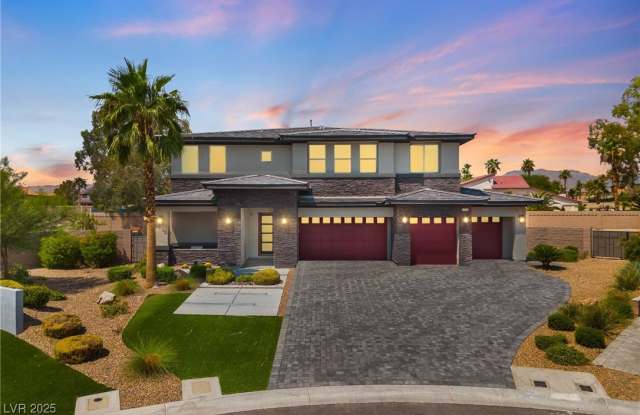 7736 Tioga Ridge Court - 7736 Tioga Ridge Court, Spring Valley, NV 89117