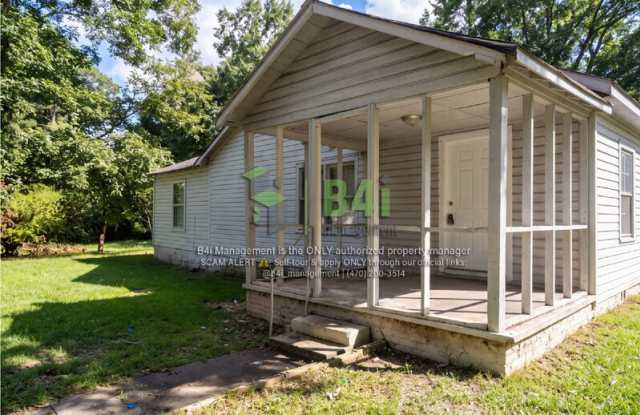 1550 Zebulon Road Gallery 1