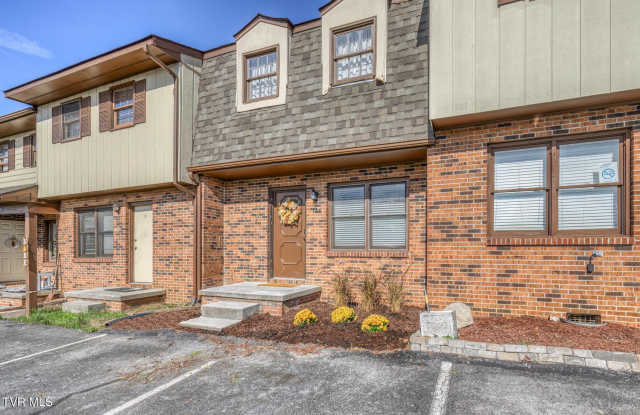 124 Oakcrest Circle photos photos