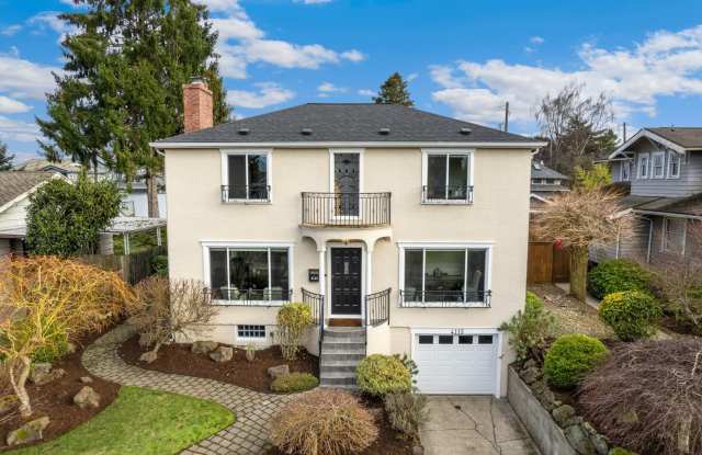 Luxury Spanish Revival Near Proctor & Ruston Waterfront | Professional Landscaping Included photos photos