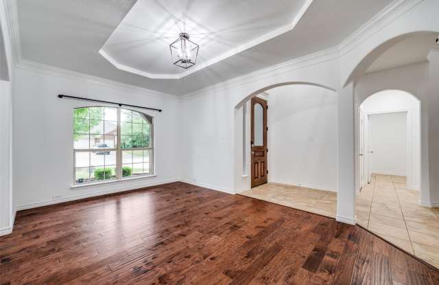 1329 Bateman Lane Gallery 4