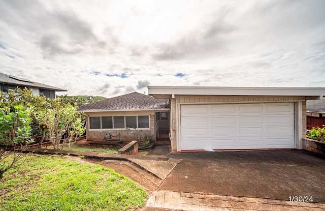 Rarely Available 4 BD/2 BA Home in Aiea Gallery 4