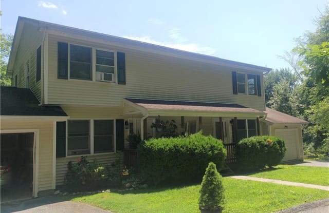 34 Winding Lane - 34 Winding Lane, Bedford Hills, NY 10507